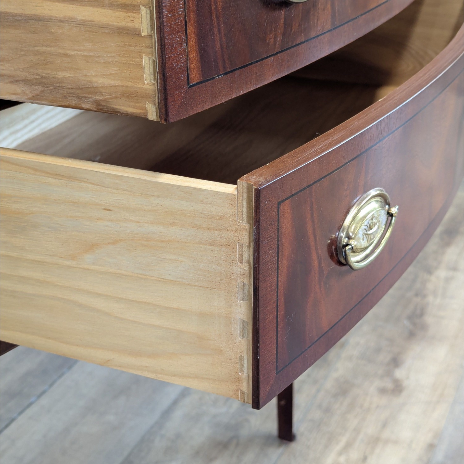 Ethan Allen Hepplewhite Sideboard - image-5