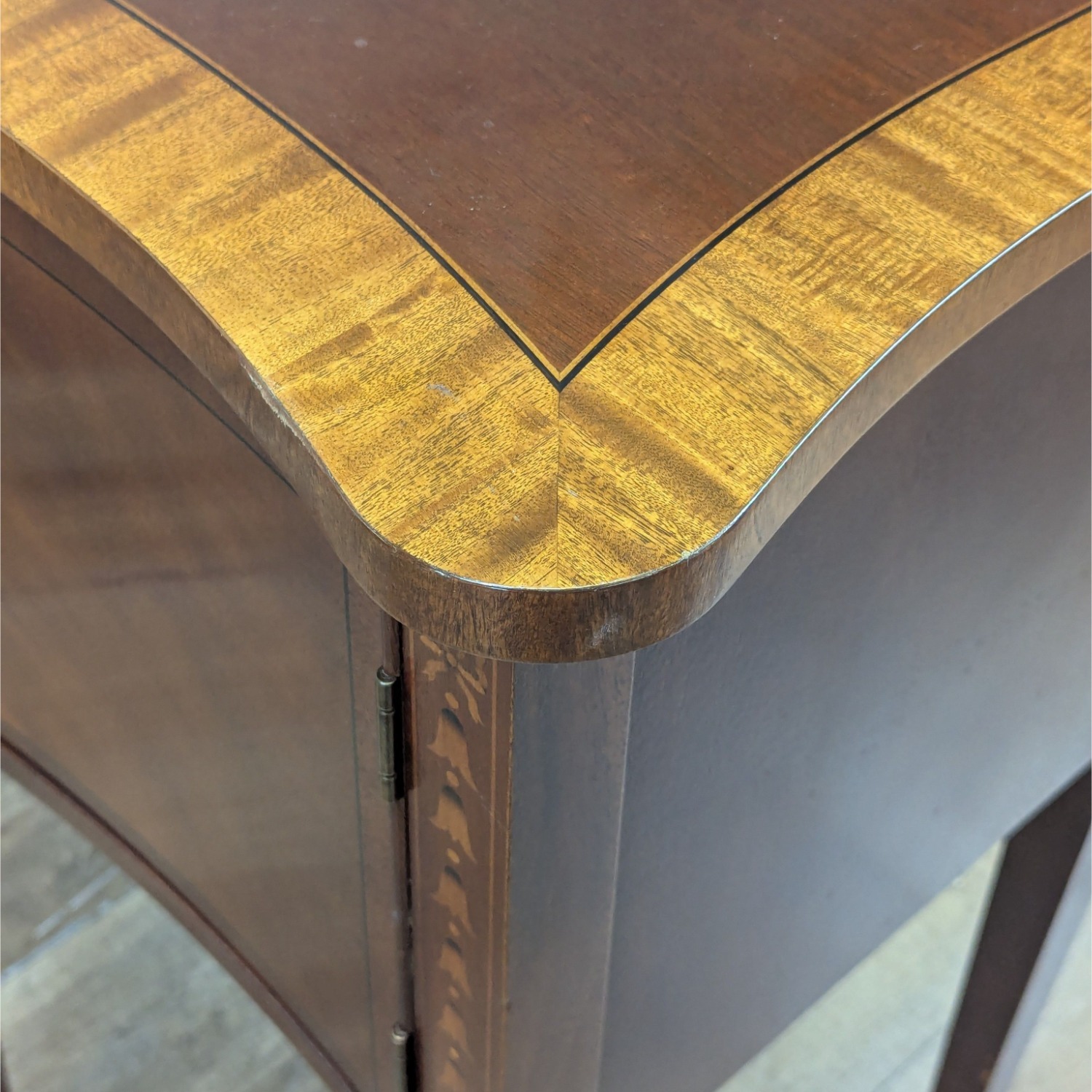 Ethan Allen Hepplewhite Sideboard - image-6