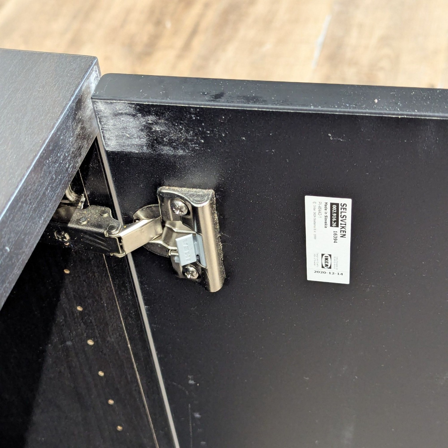 IKEA Besta Selsviken Sideboard - image-4