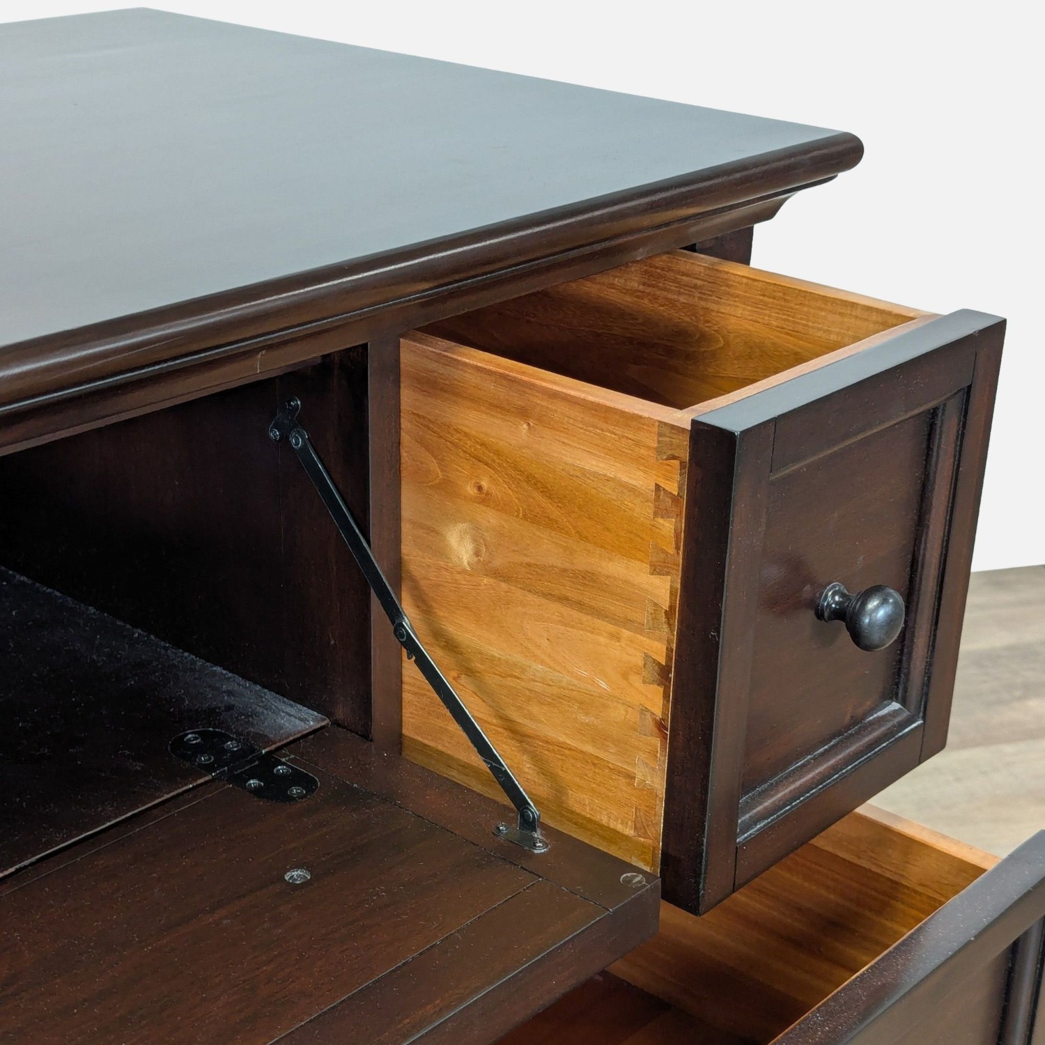 Pottery Barn Transitional 5 Drawer Dresser - image-2