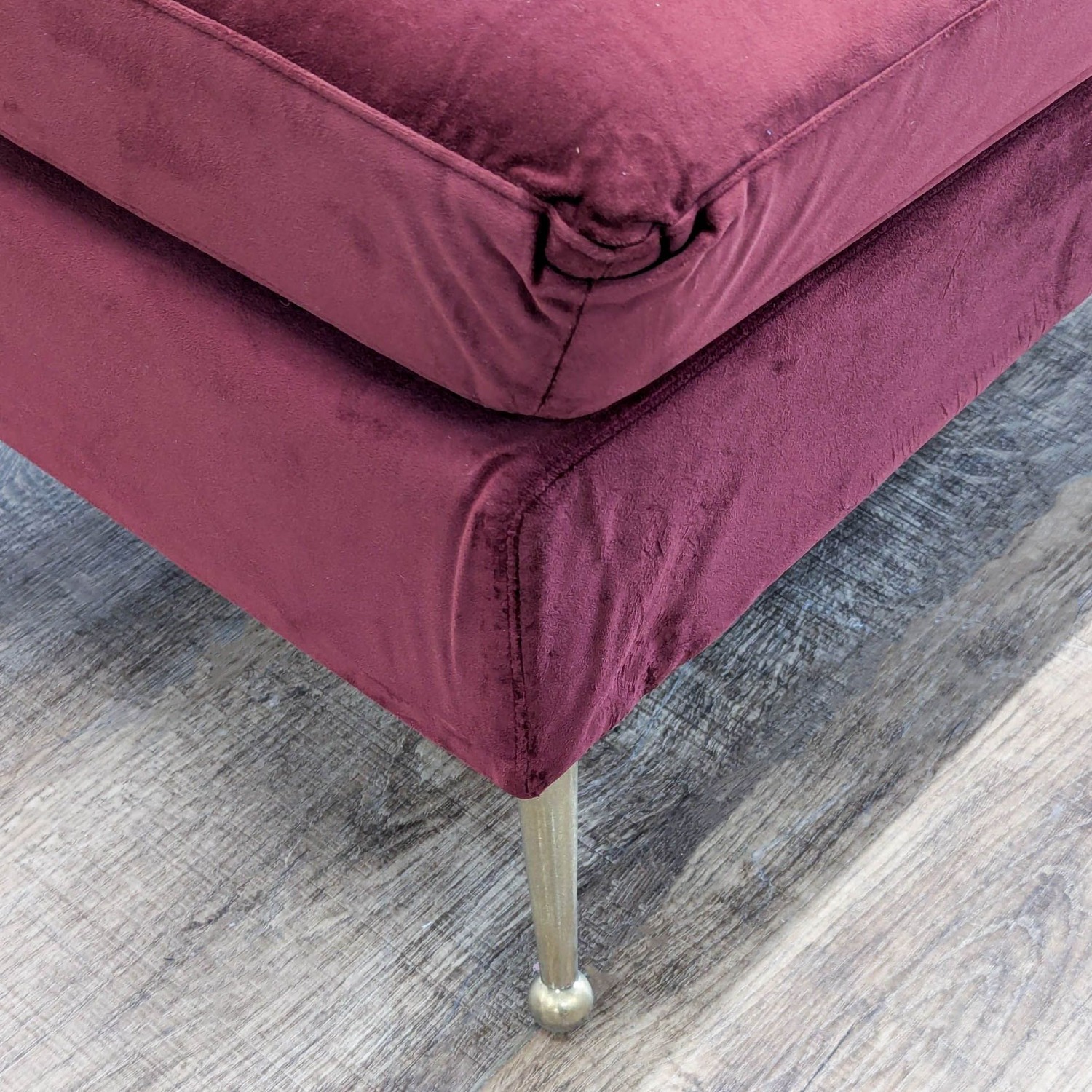 MXM Delbert Modern Accent Chair - image-4