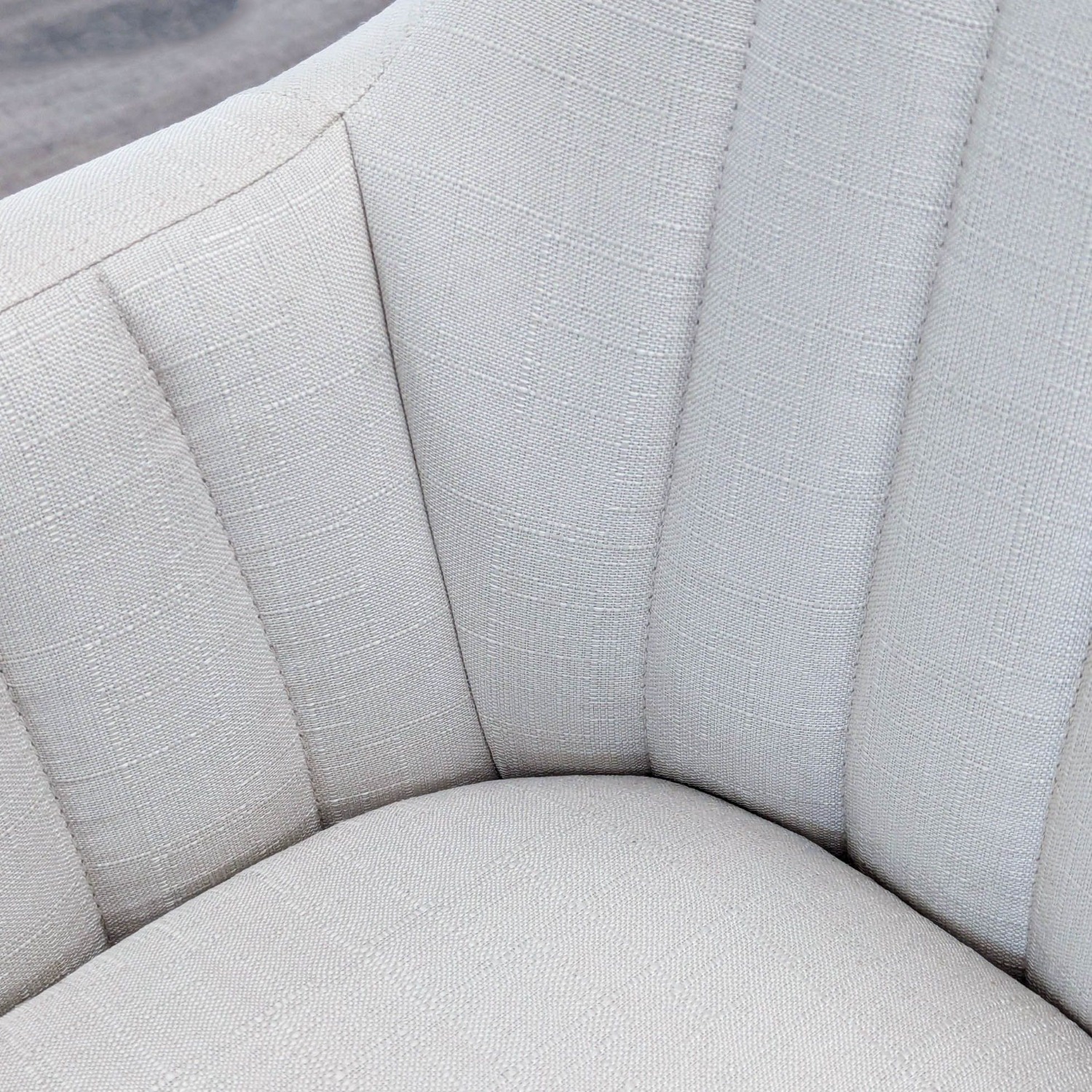 Roundhill Furniture Tuchico Contemporary Fabric Chair - image-6