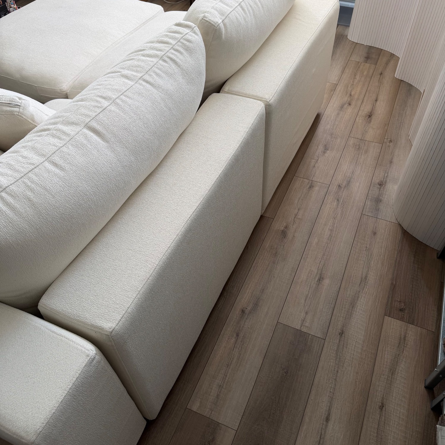 Comfy White 7th Avenue Modular Sectional  - image-8