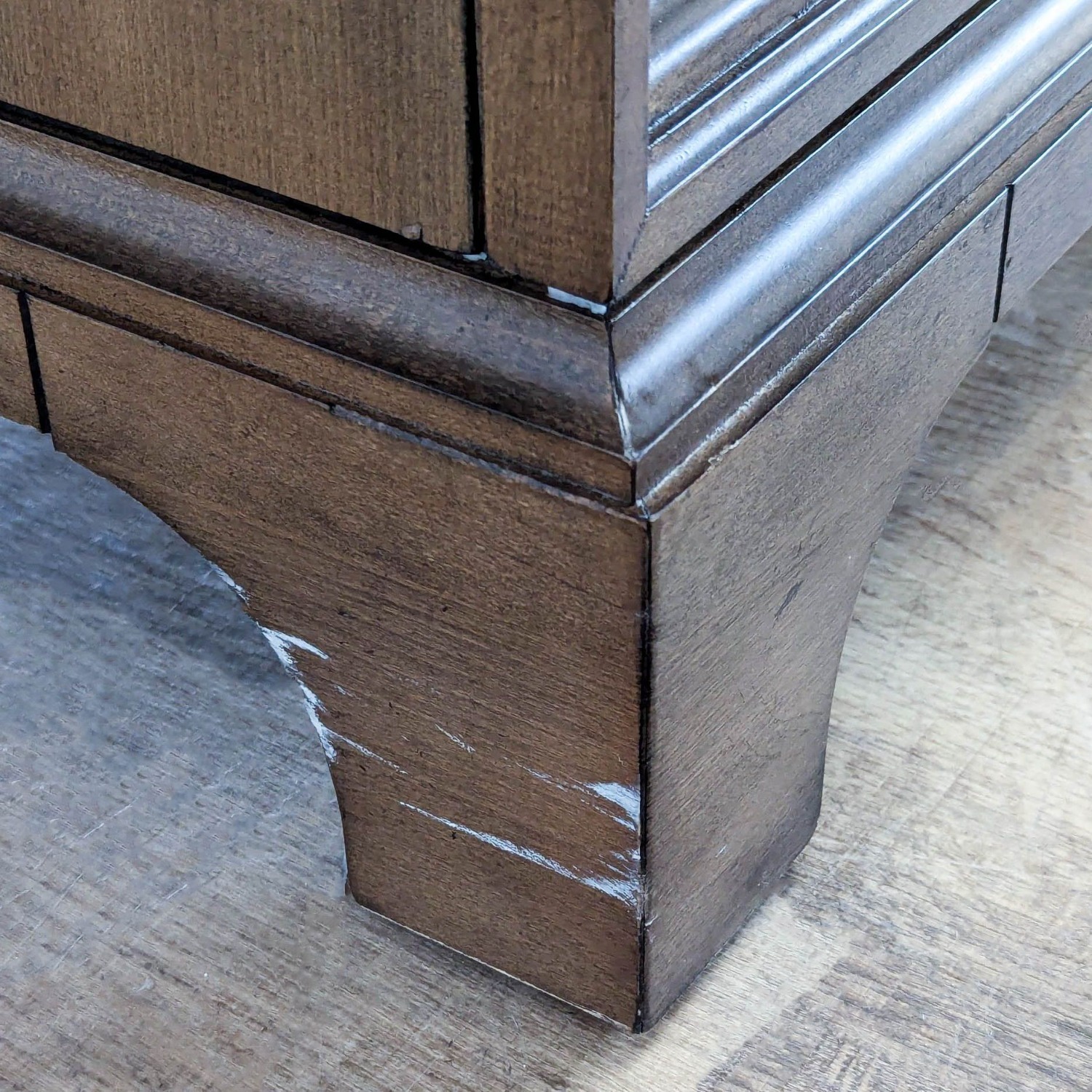 Cresent Fine Furniture Gunnison 7 Drawer Chest - image-8