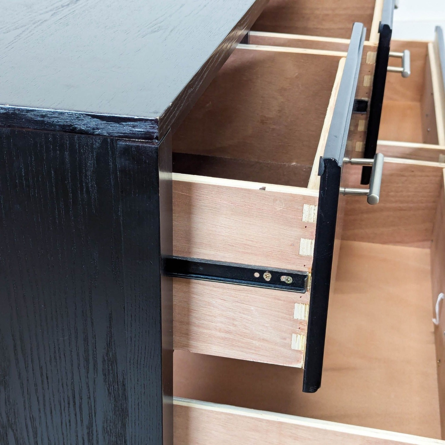 New Classic Furniture Modern Black Seven Drawer - image-3