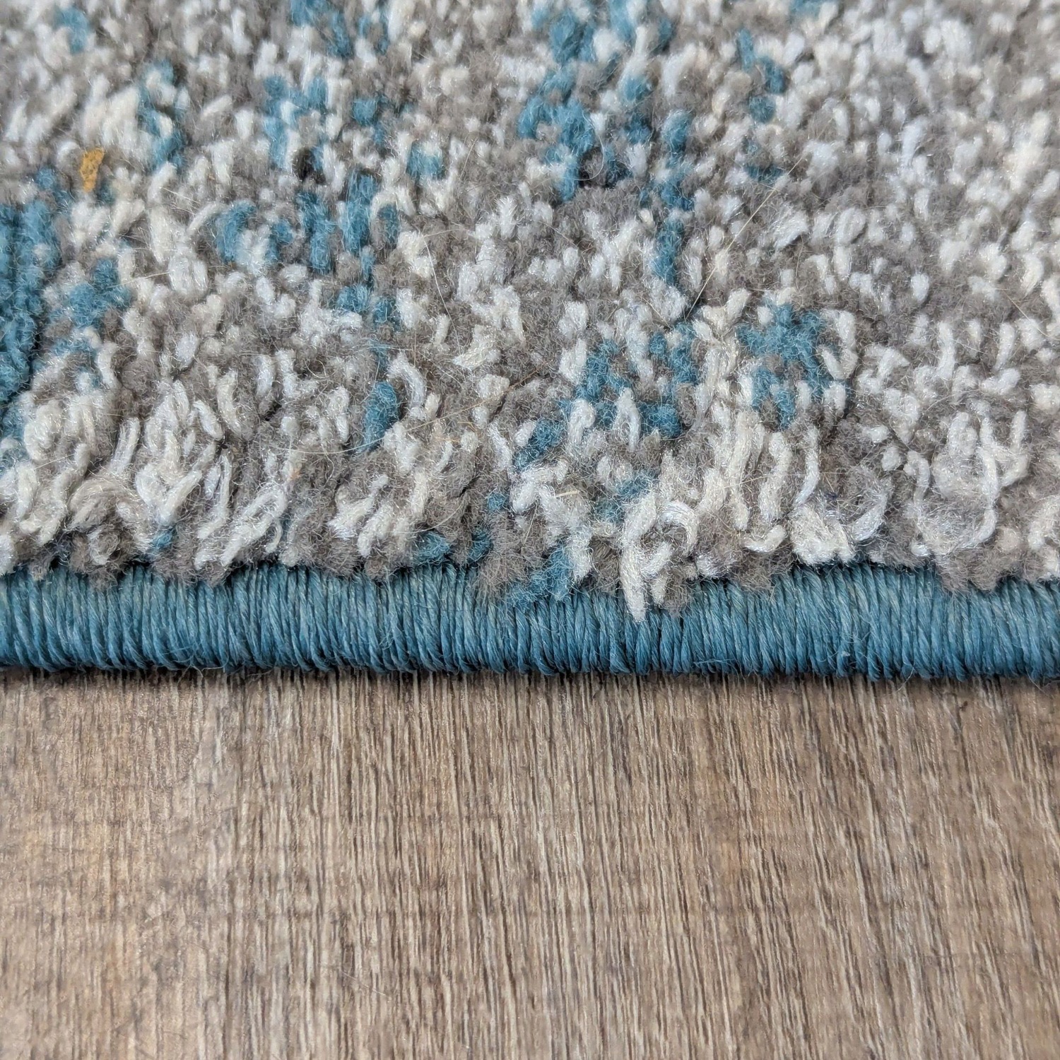 Dalyn MG5993 Area Rug in Teal - image-3