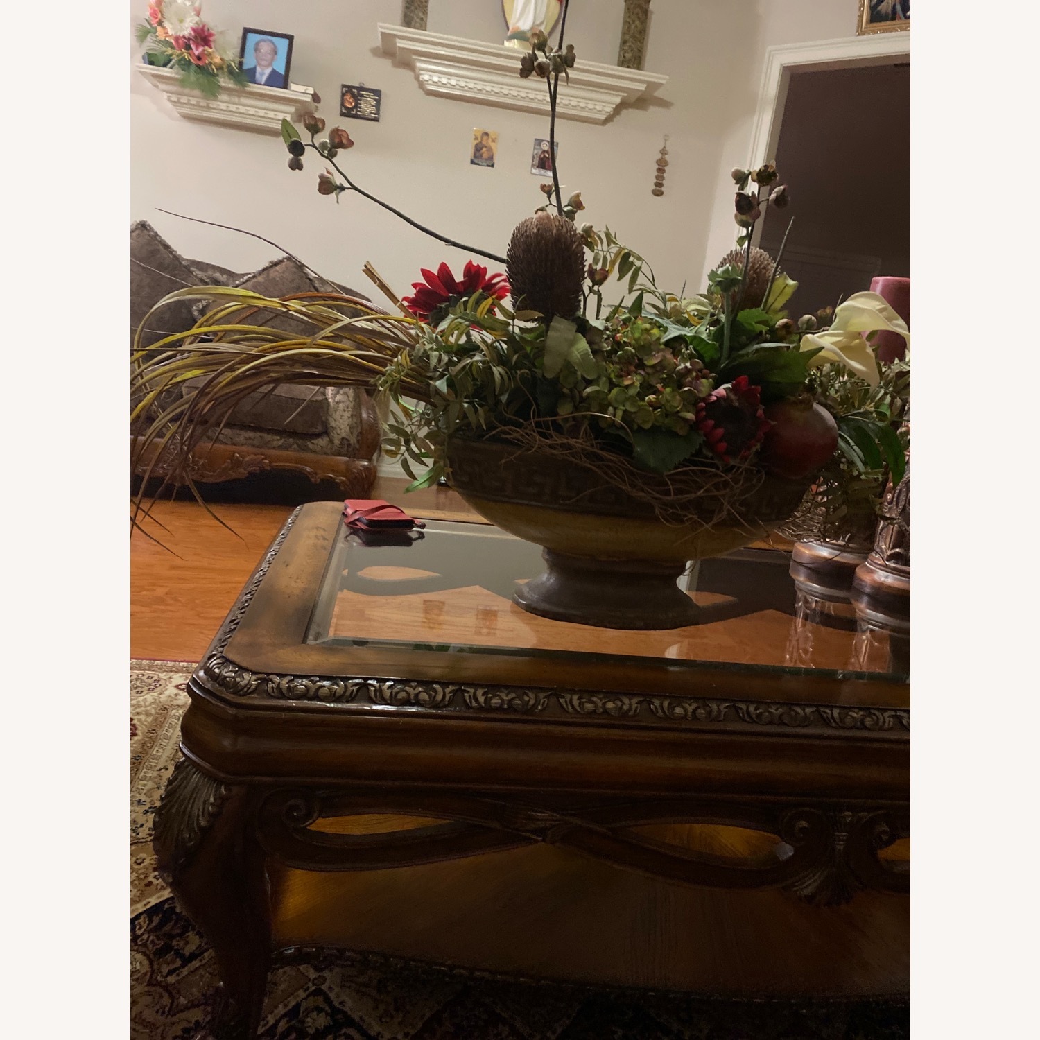 Vintage/Antique 300 Fabric Décor - image-2