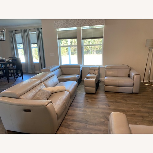 Used Havertys Leo collection  for sale on AptDeco