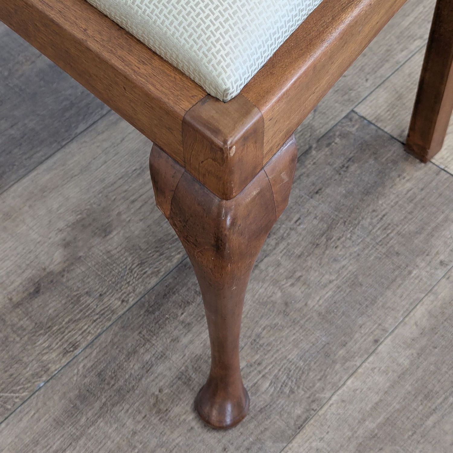 Set of Eight Queen Anne Dining Chairs - image-5