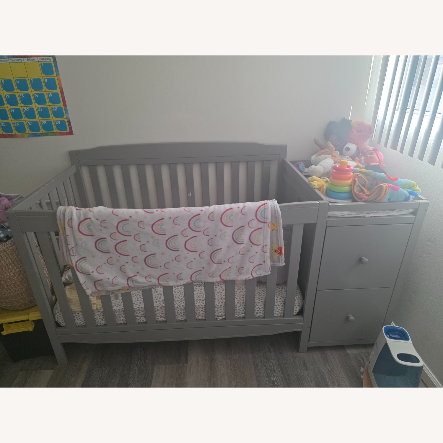 Graco Hadley 4 - in - 1 Crib  - image-1