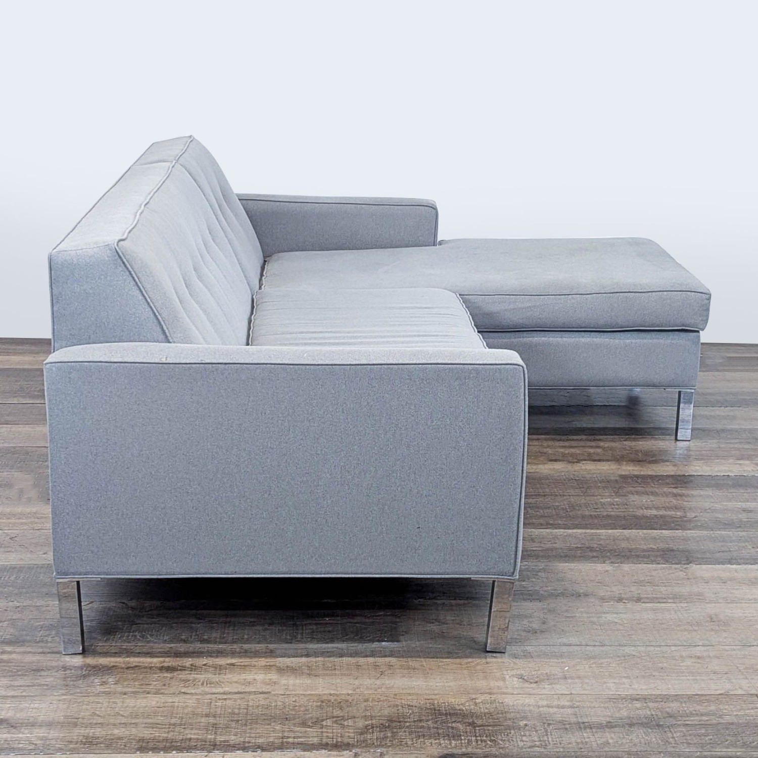 Modern Gray L-Shaped Sectional Sofa with Chaise	 - image-2