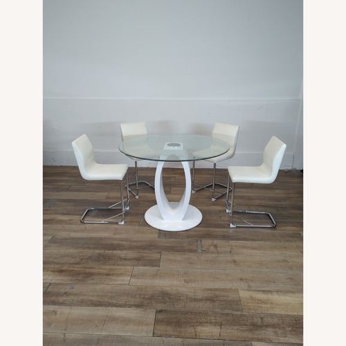 Used Furniture of America Lodia Modern 5 Piece Dining Set for sale on AptDeco