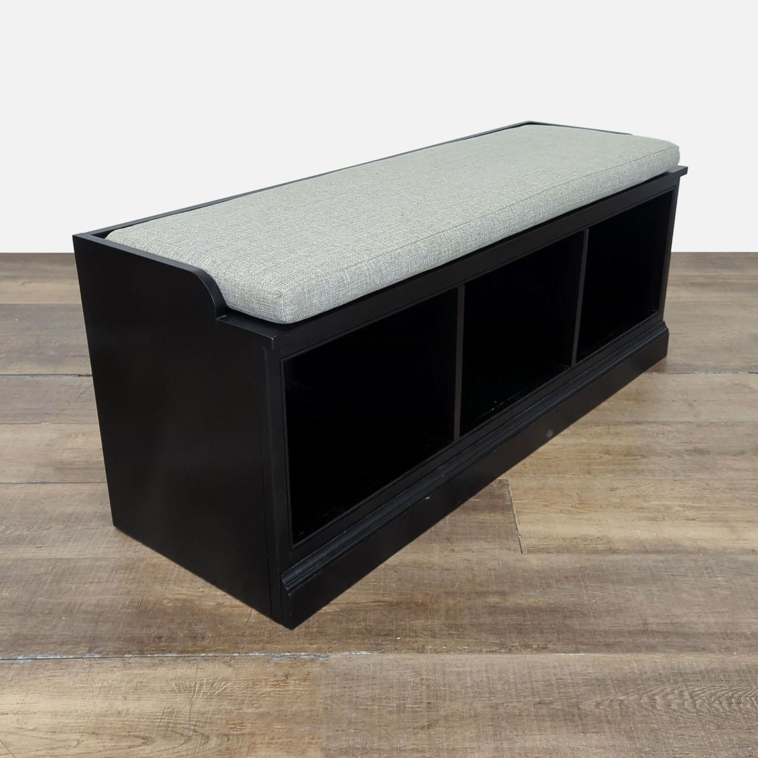 Pottery Barn Aubrey Entryway Bench with Cushion - image-4