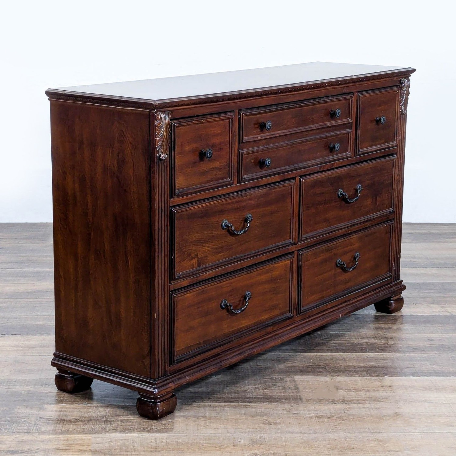 Ashley Furniture Leahlyn Traditional 7-Drawer  - image-2