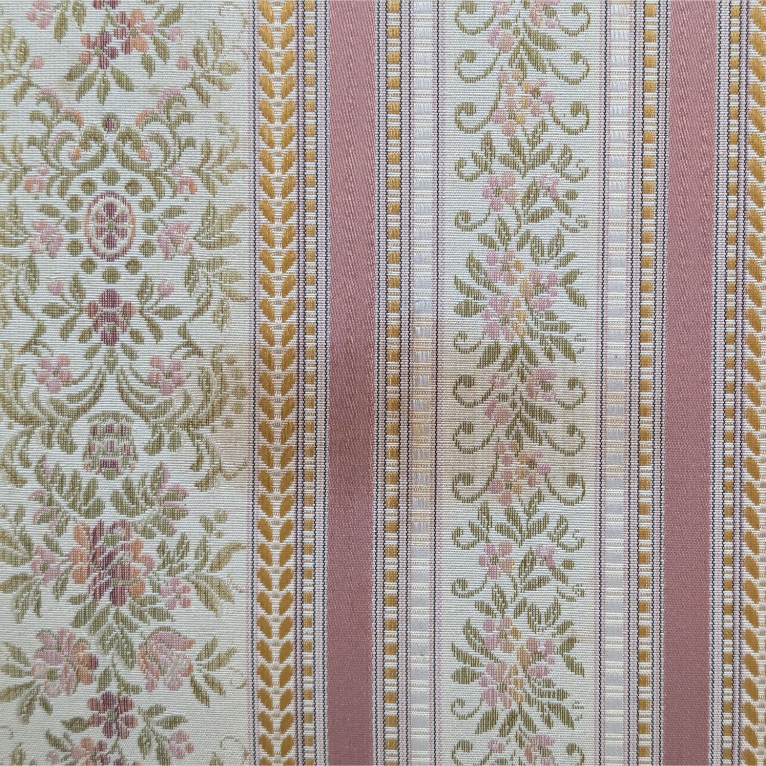 Set of Eight Ethan Allen English Chippendale  - image-7