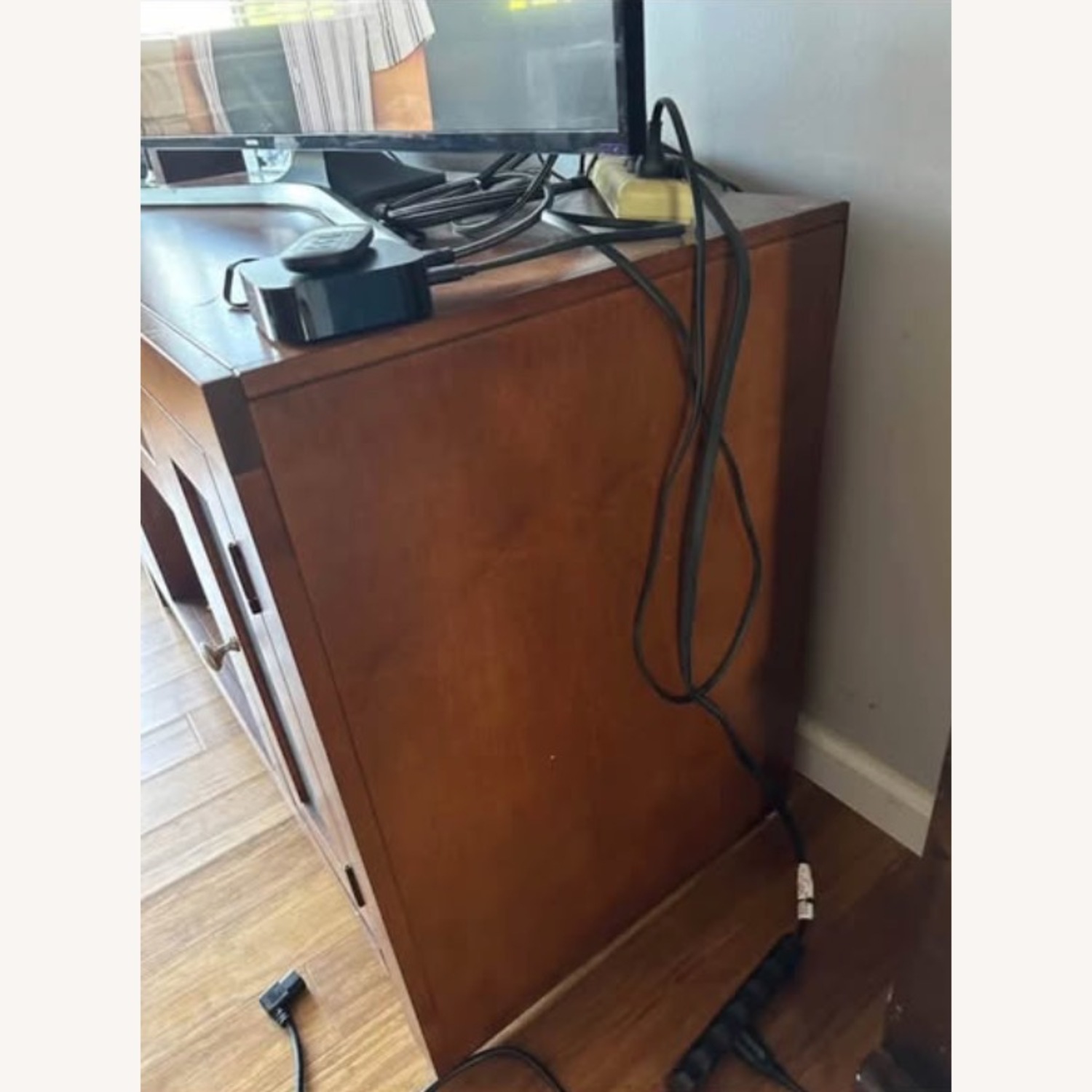 Wood Console - image-2