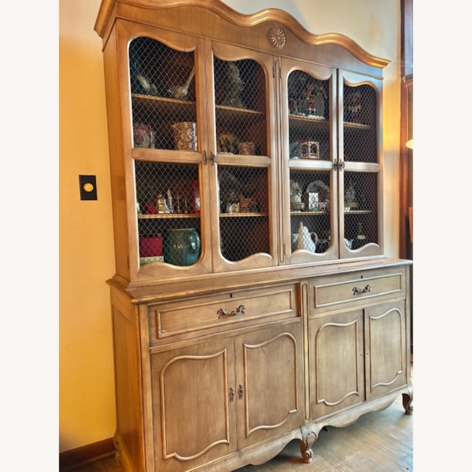 Vintage/Antique Saginaw Breakfront - image-8