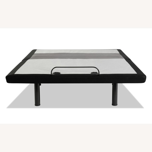 Used Bob's Furniture Ultra Queen Adjustable Base for sale on AptDeco