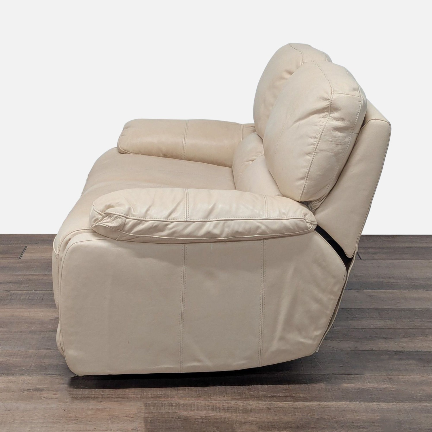 Traditional Cream Leather Reclining Loveseat	 - image-2