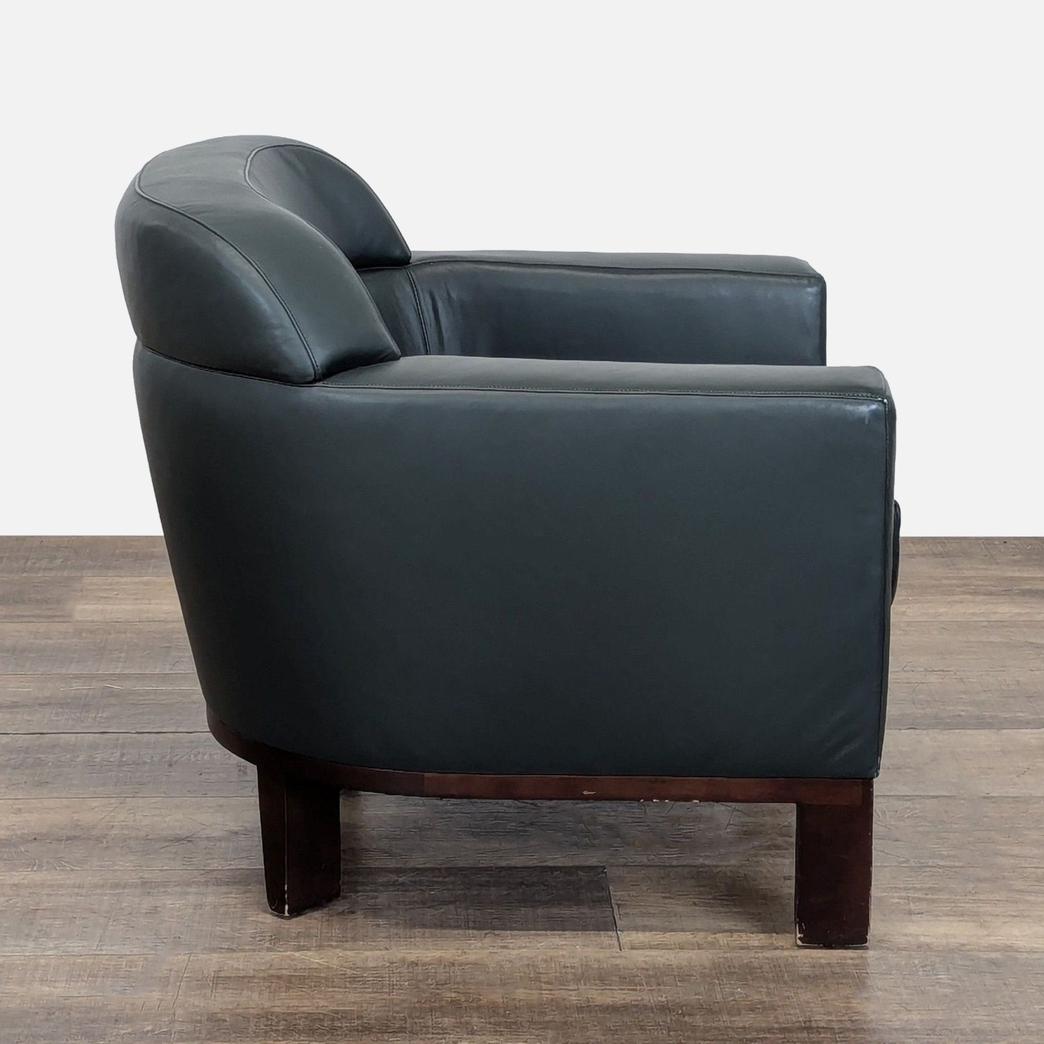 Bernhardt Transitional Leather Club Chair - image-3