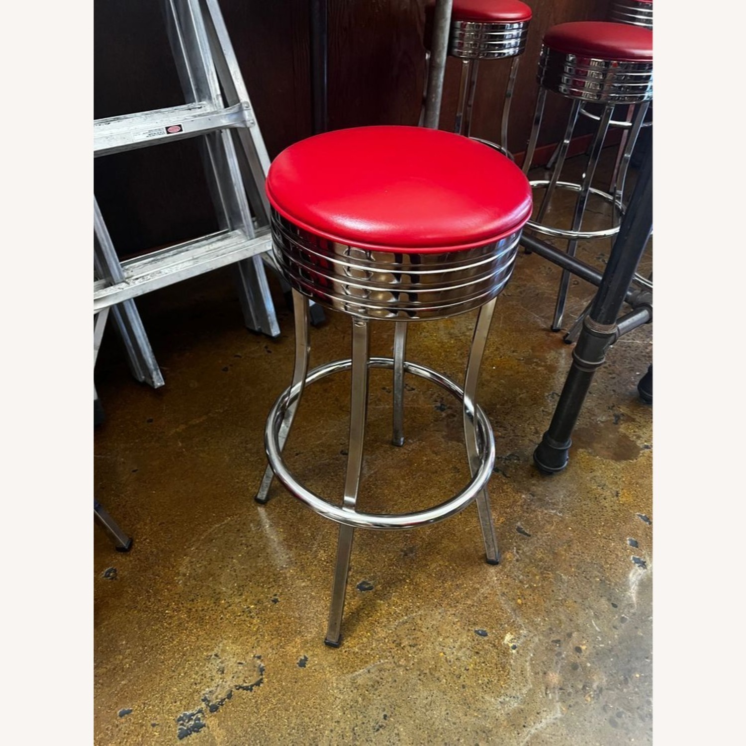 Vitro 752 Economy Bar Stool - image-1