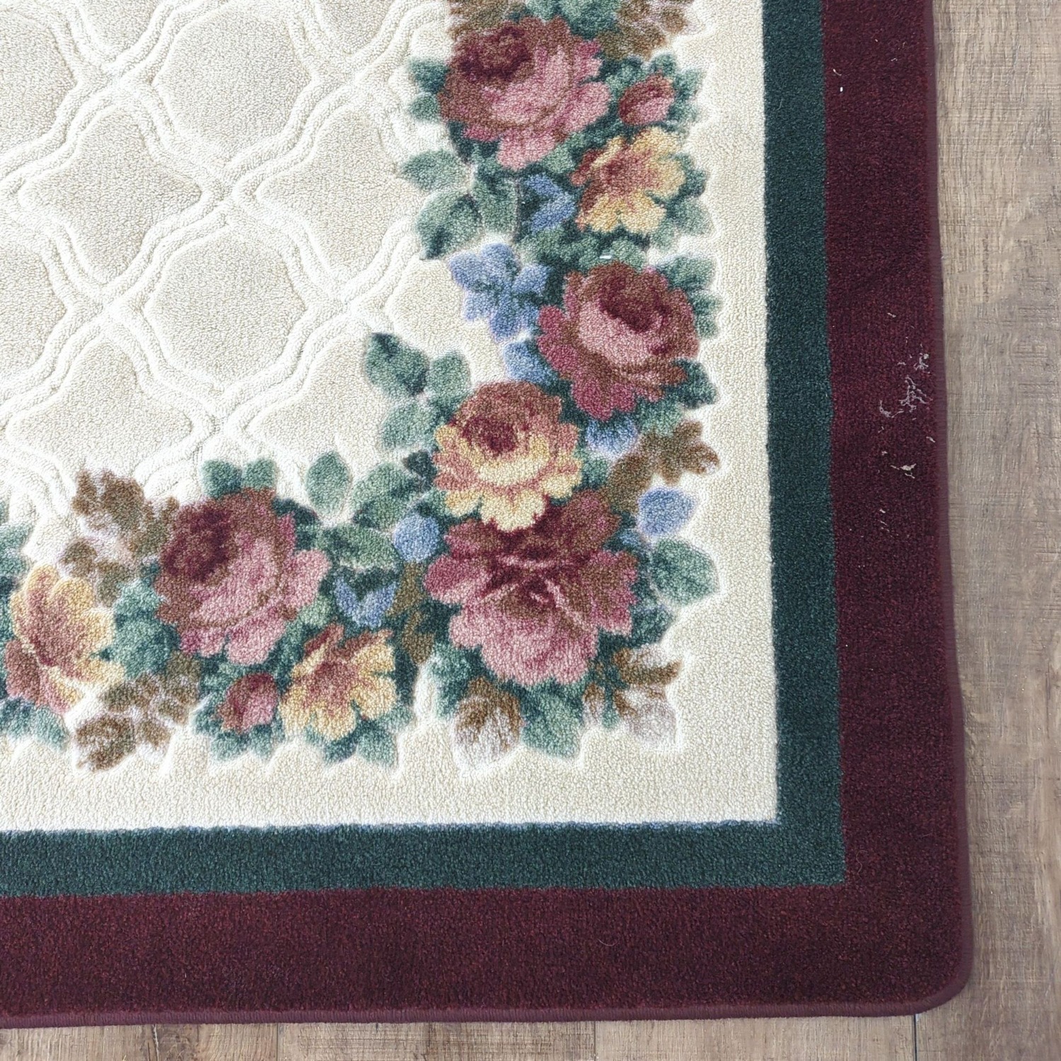 Floral Persian 5x7 Area Rug - image-4