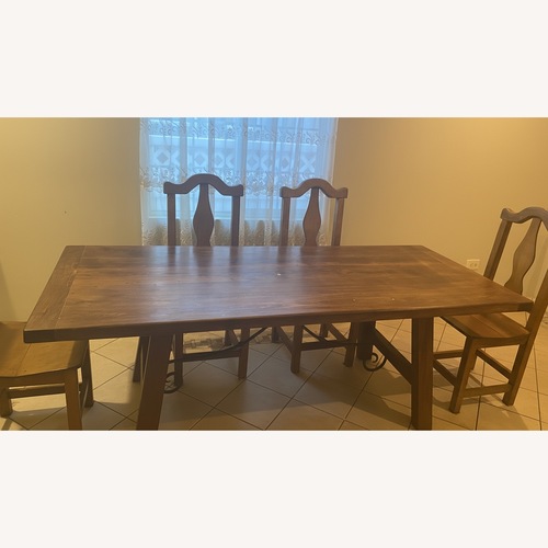 Used Natural Wood Dining Sets for sale on AptDeco
