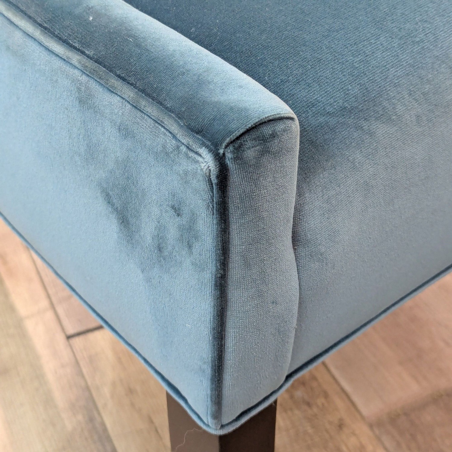 Kravet Furniture 7-Piece Oval Dining Set  - image-11