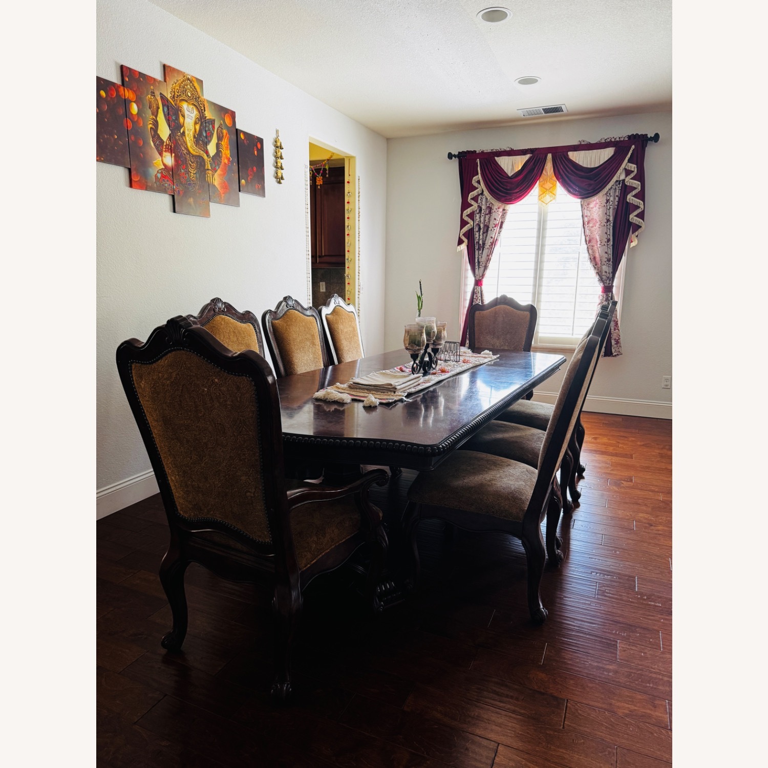 Macy's Dining Table - image-5