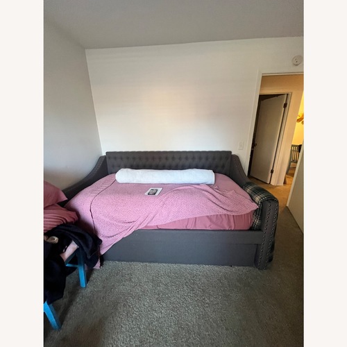 Used Bob's Discount Daybed for sale on AptDeco