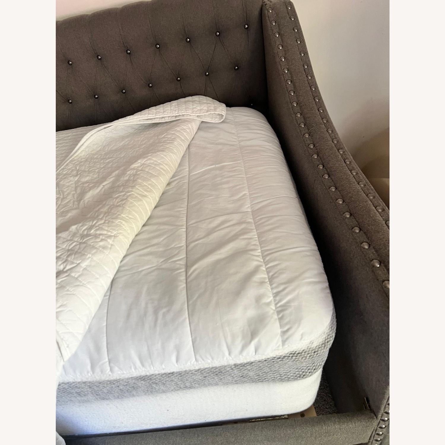 Bob's Discount Daybed - image-4