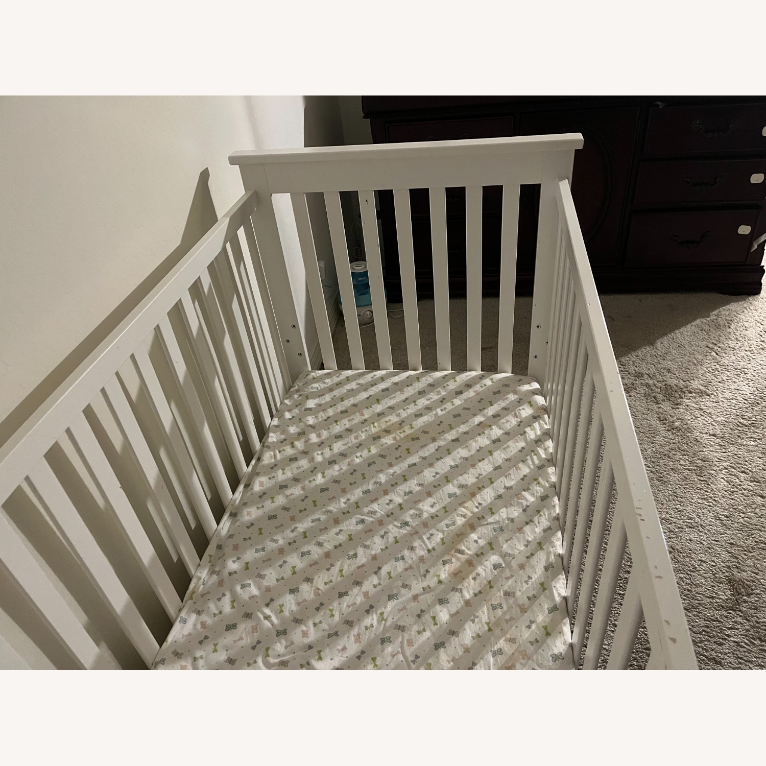  Delta Children Adley 3-in-1 Convertible Crib - image-3