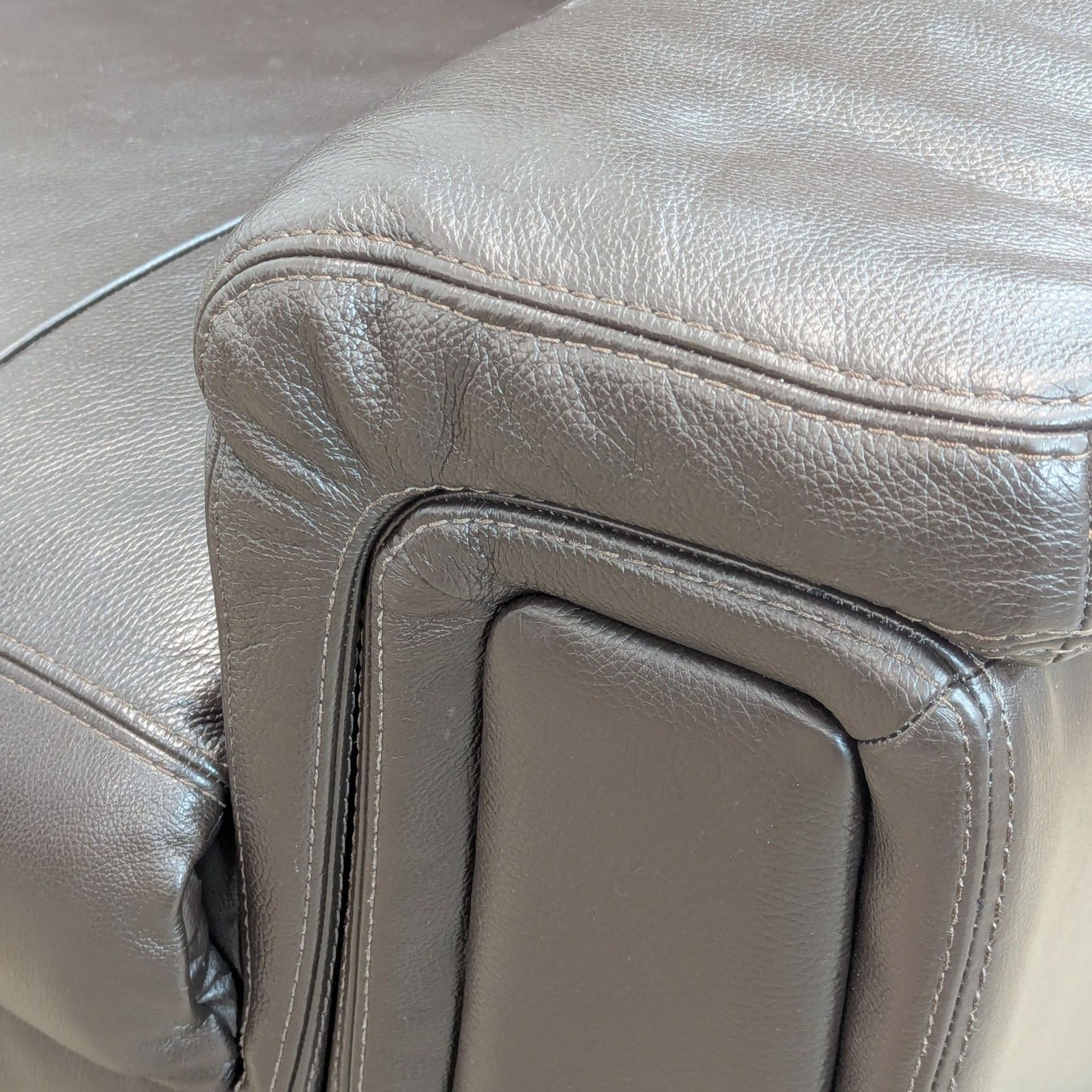 Palliser Triple Power Reclining Leather Sofa - image-12