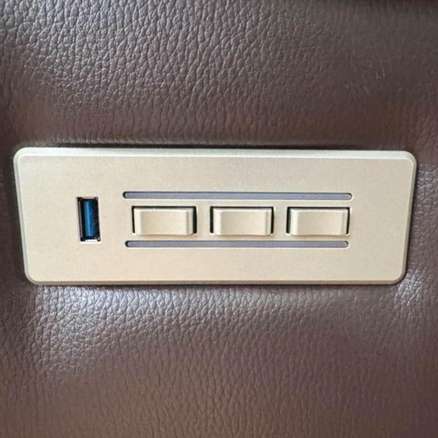 Palliser Triple Power Reclining Leather Sofa - image-5