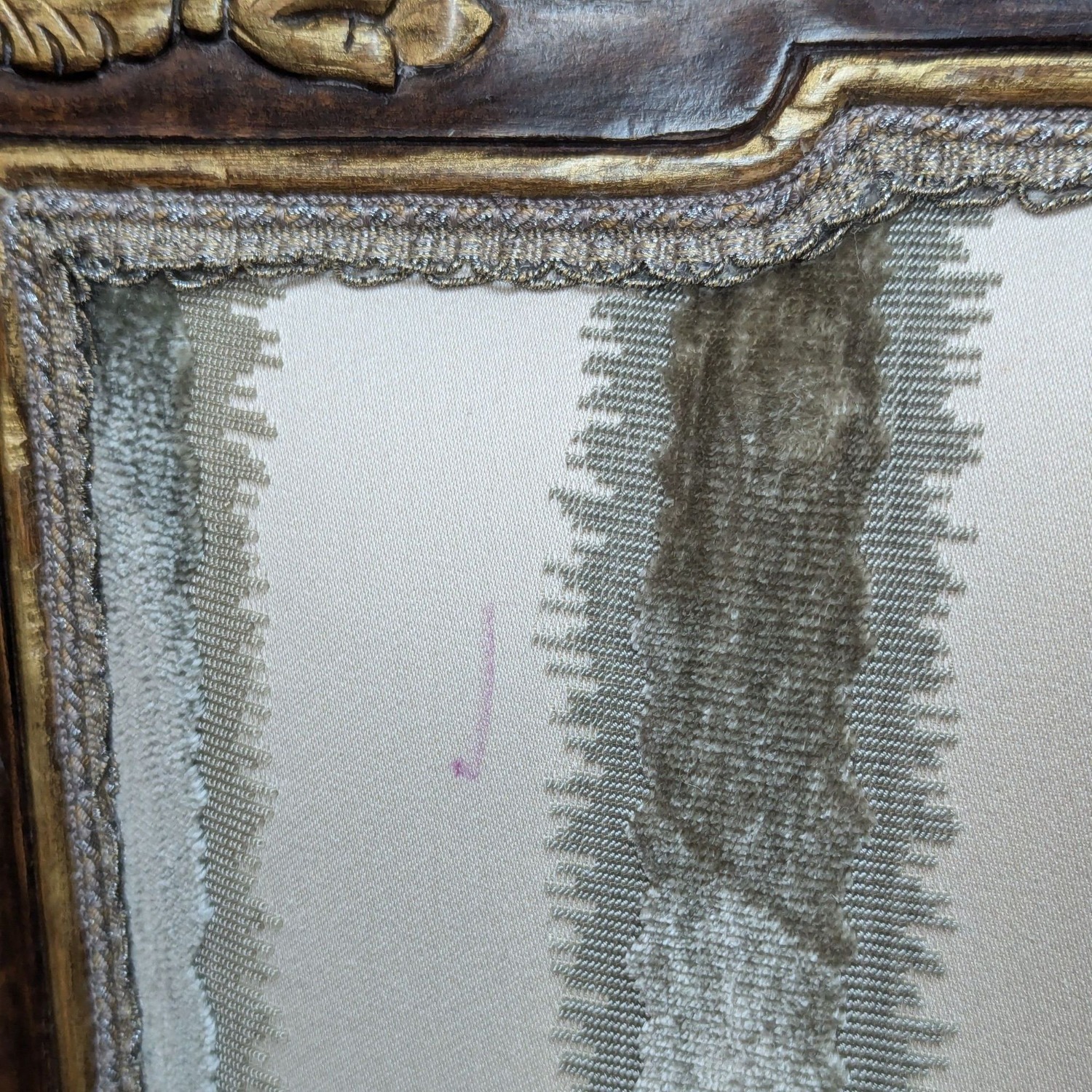 Minton-Spidell Dining Set - Table with 8 Chairs - image-10