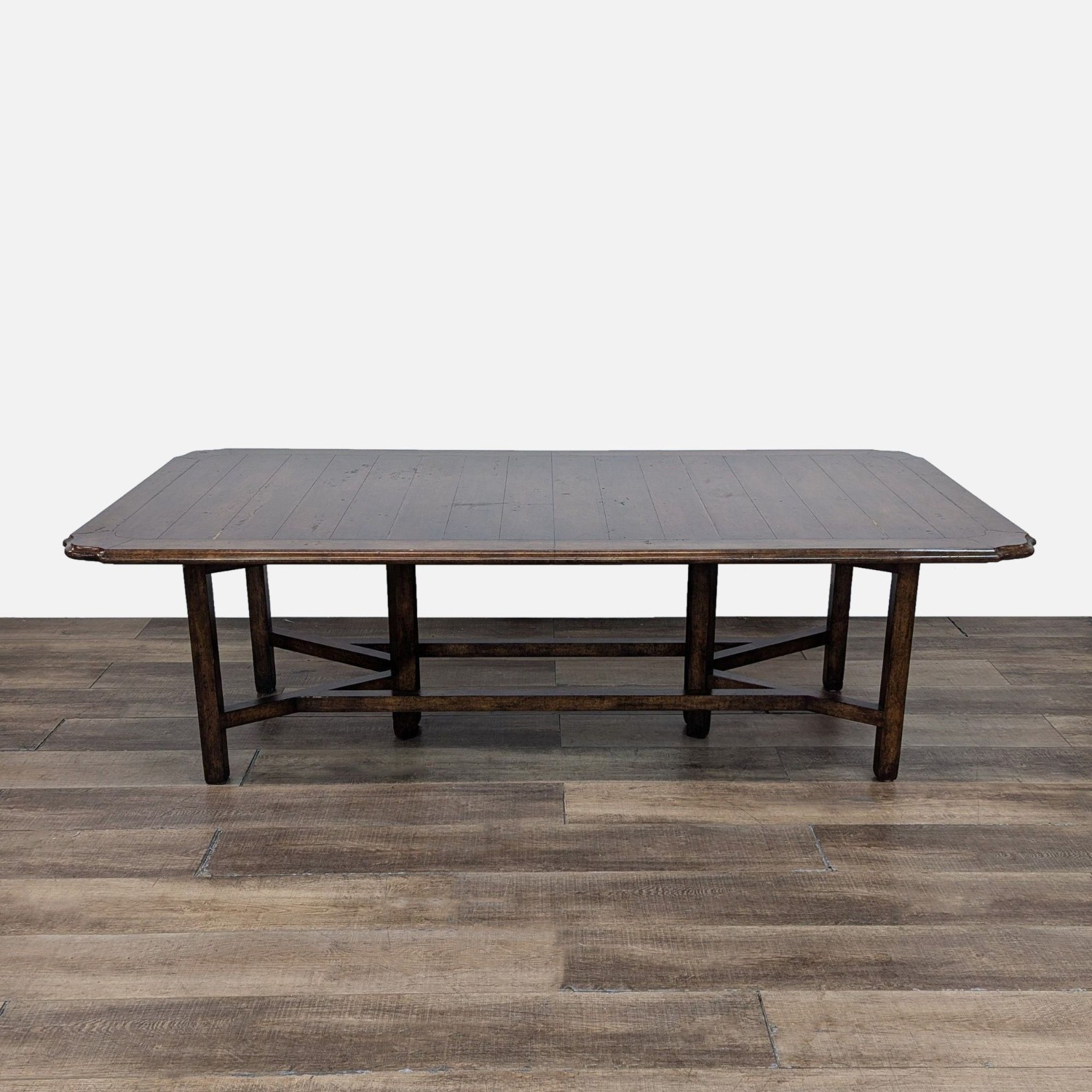 Minton-Spidell Dining Set - Table with 8 Chairs - image-3