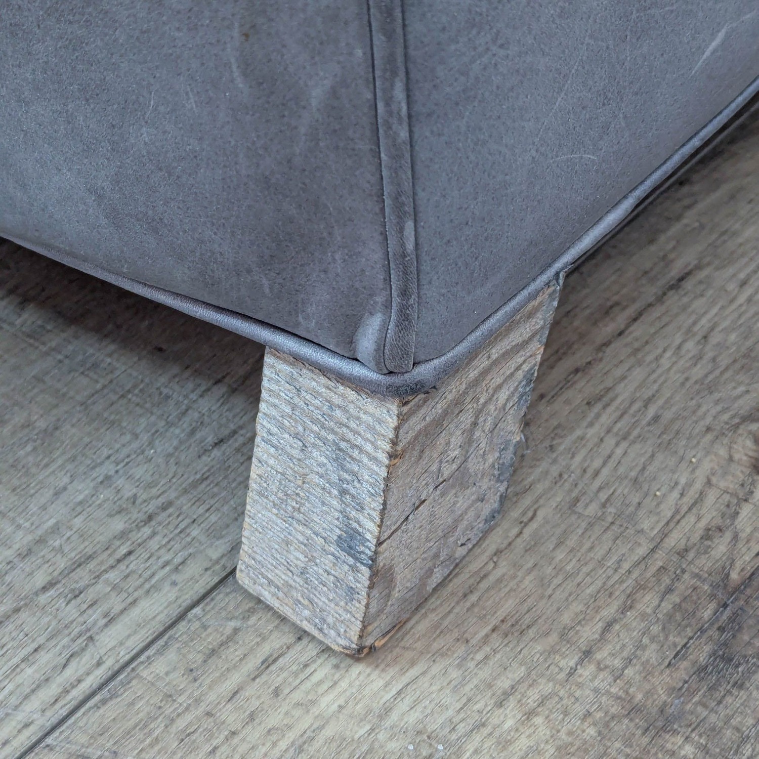 Menlo Park Rustic Leather 3-Seat Sofa	 - image-10