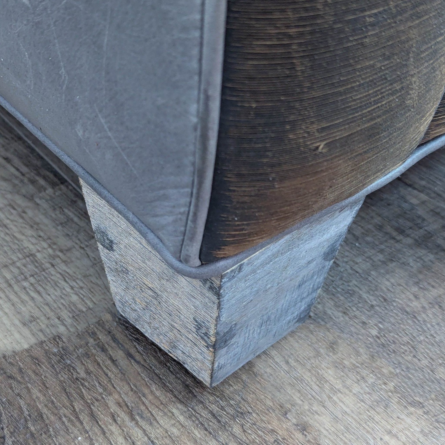 Menlo Park Rustic Leather 3-Seat Sofa	 - image-7