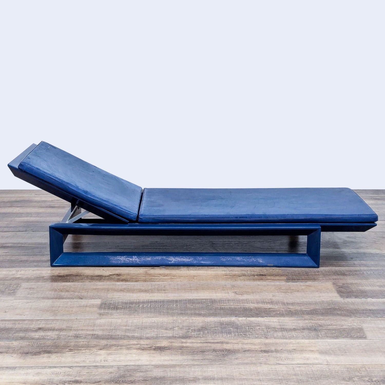 Condominium Frame Modern Outdoor Sun Lounge - image-4