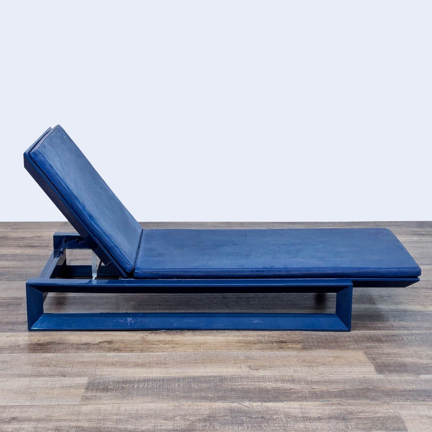 Condominium Frame Modern Outdoor Sun Lounge - image-3