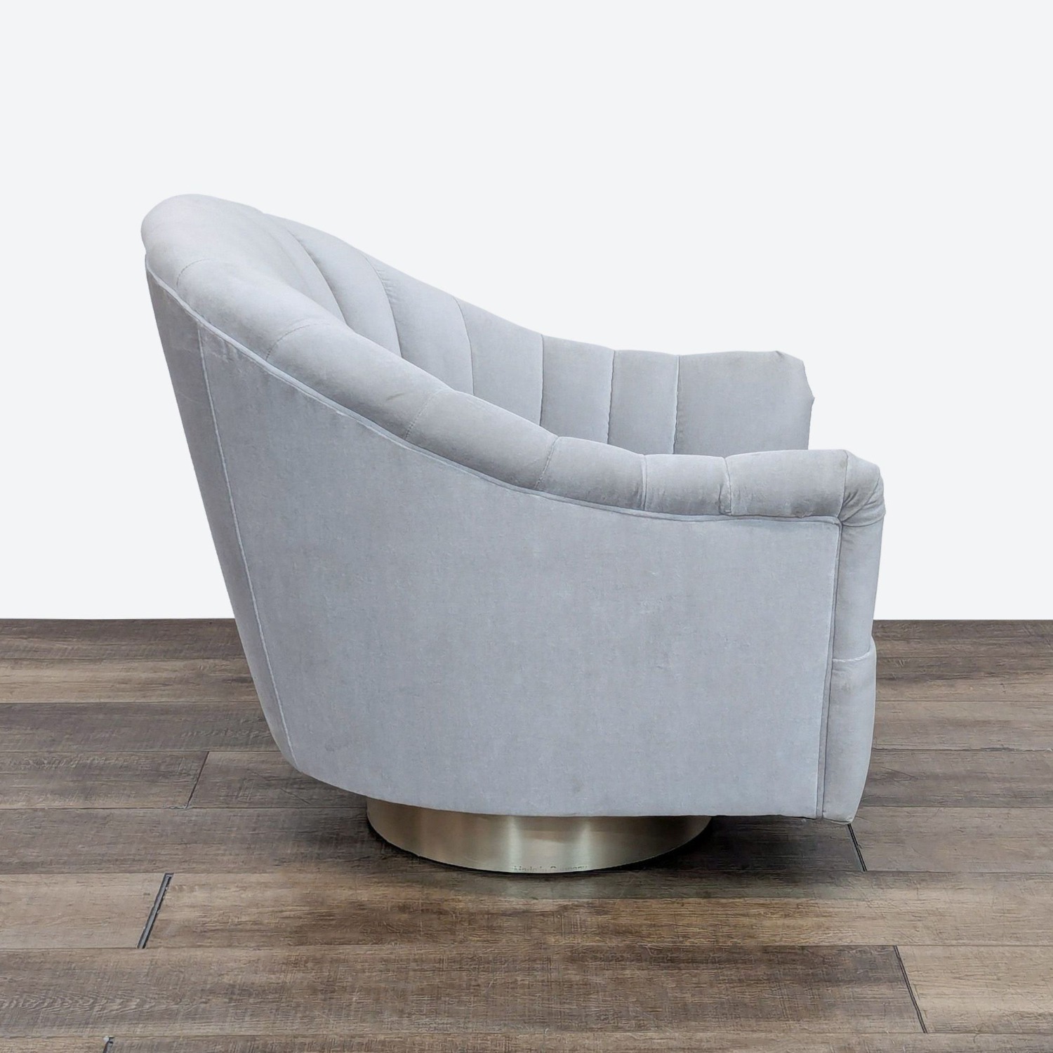 Springsteen Modern Velvet Swivel Chair  - image-2