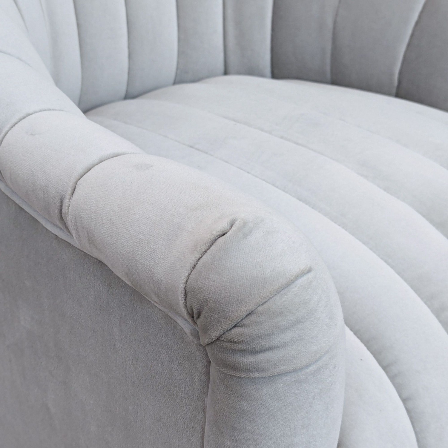 Springsteen Modern Velvet Swivel Chair  - image-6