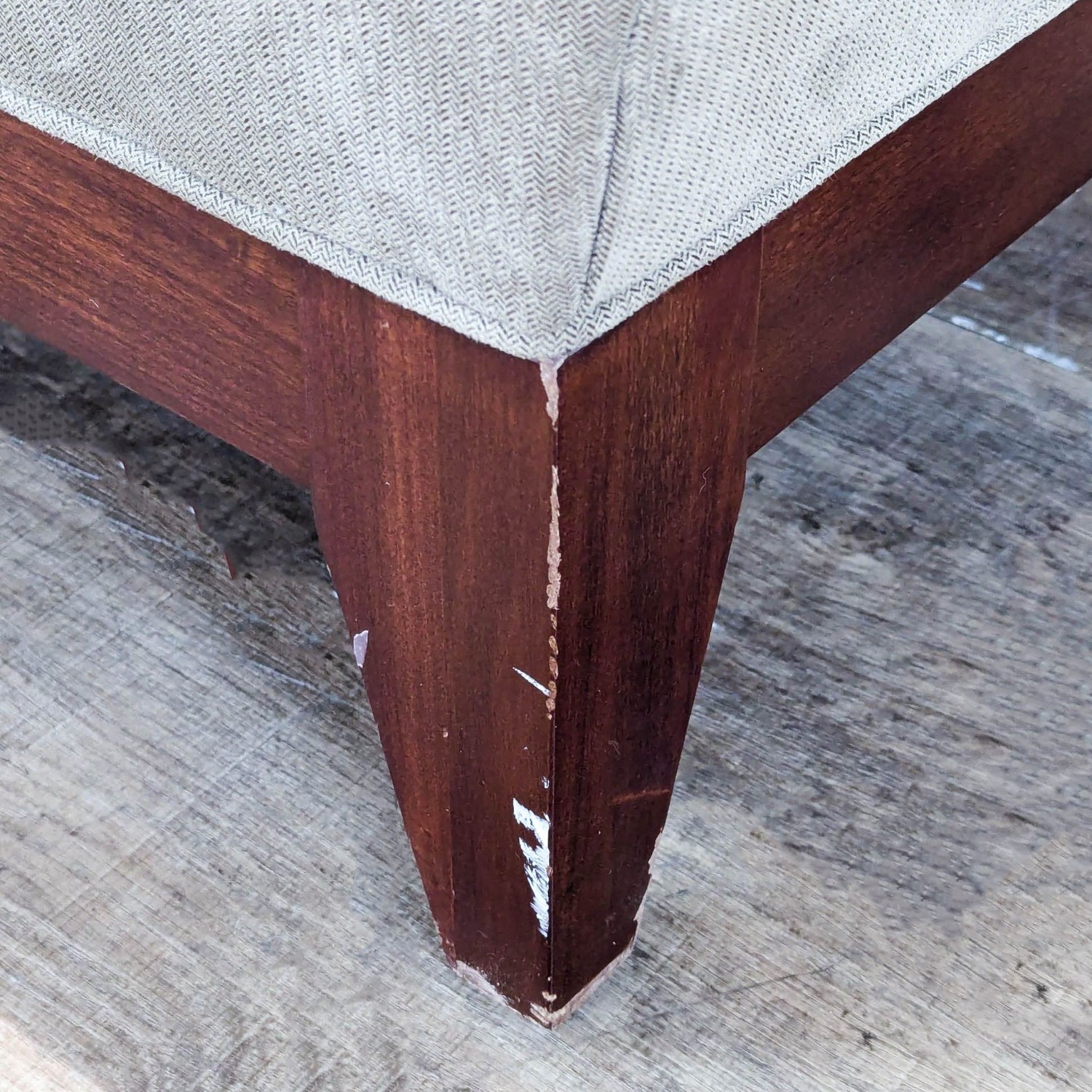 Kincaid Furniture Transitional 3-Seat Sofa - image-4