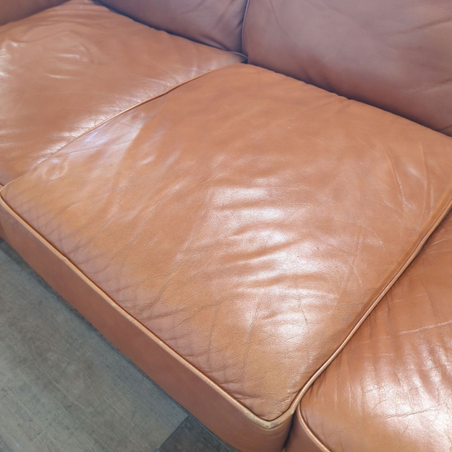 Moran Classic 3-Seat Leather Sofa - image-4