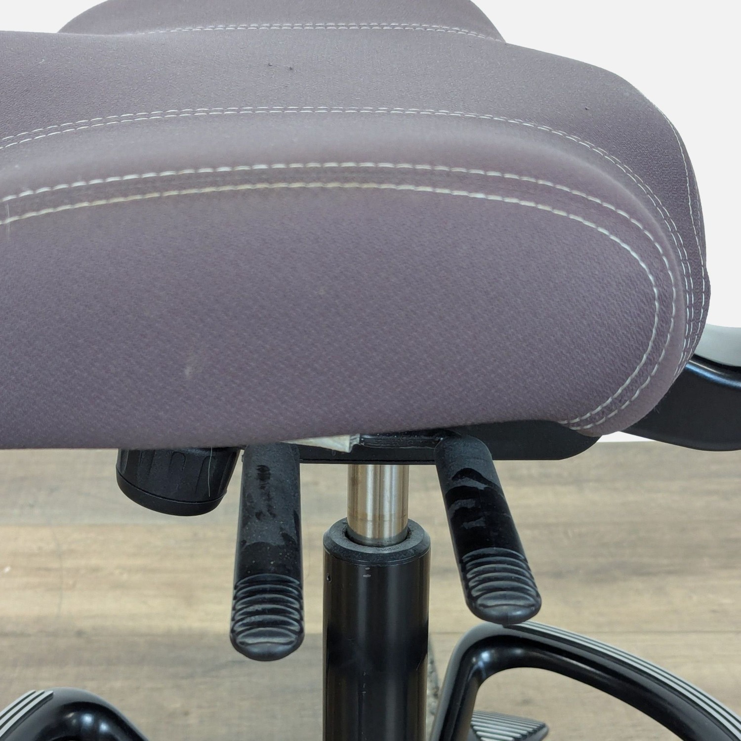 H√ÖG H8106 Ergonomic Office Chair - image-6