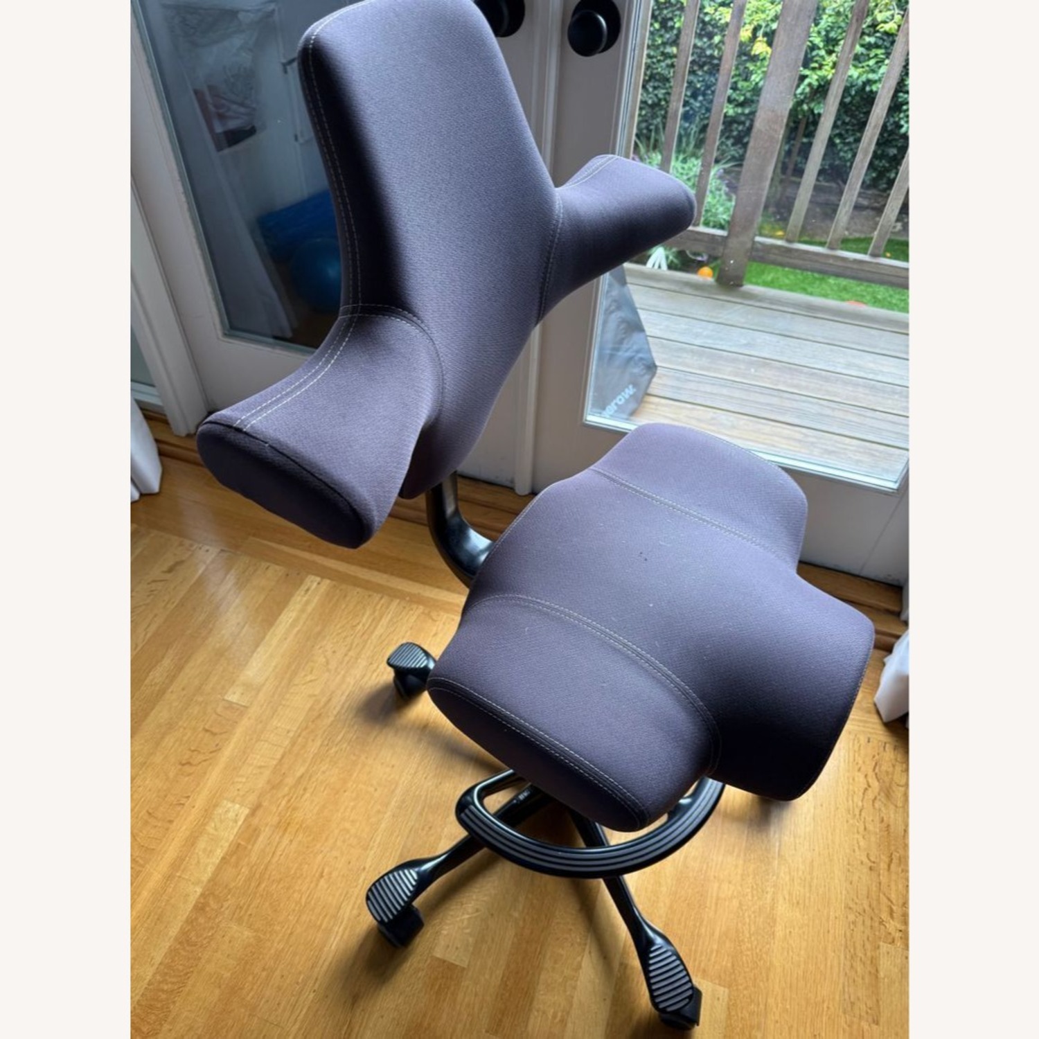 H√ÖG H8106 Ergonomic Office Chair - image-8