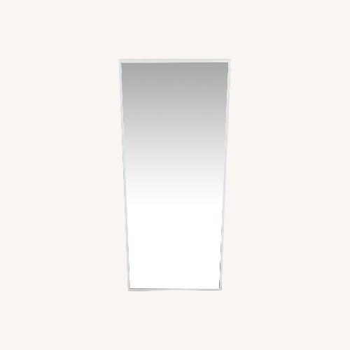 Used White Wall Mirror for sale on AptDeco
