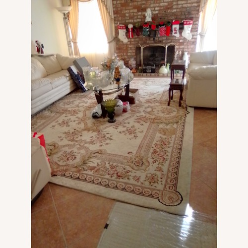 Used Contemporary Rug 8' x 12' for sale on AptDeco