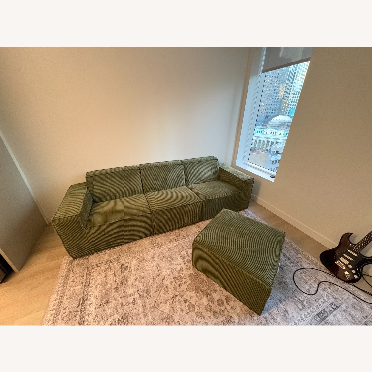 Amazon Modular Sectional Sofa with 2 Ottomans - image-3