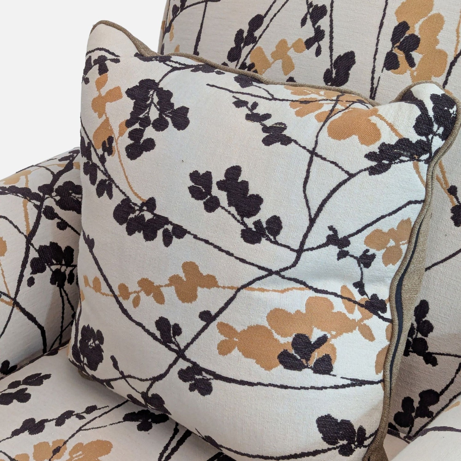 Ashley Furniture Contemporary Swivel Chair - image-4